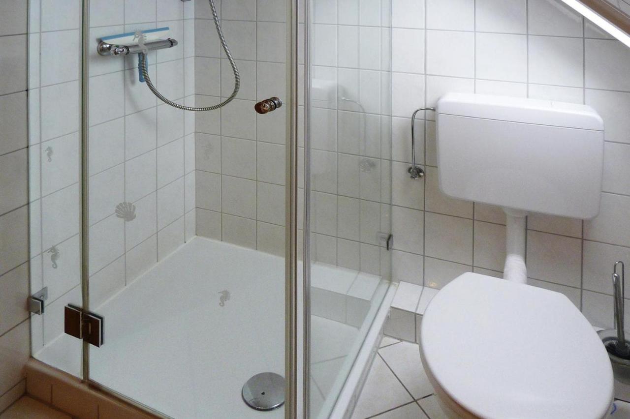 Holiday Apartment An Der Meisse, Bergen Bleckmar Екстериор снимка